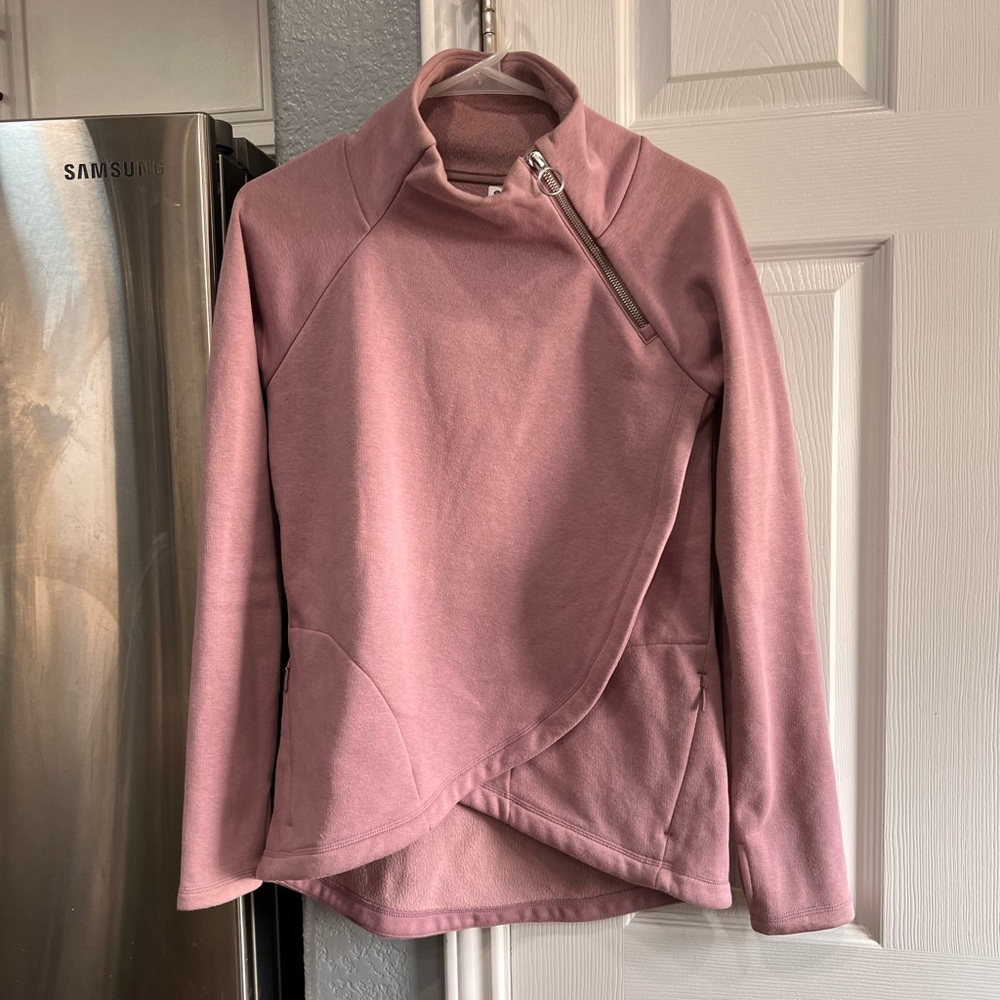 Athleta sweater